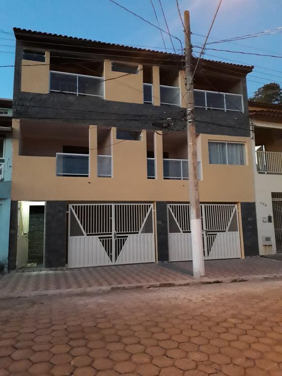 Santa Helena Pousada Cachoeira Paulista Eksteriør bilde