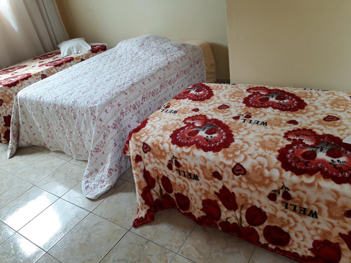 Santa Helena Pousada Cachoeira Paulista Eksteriør bilde